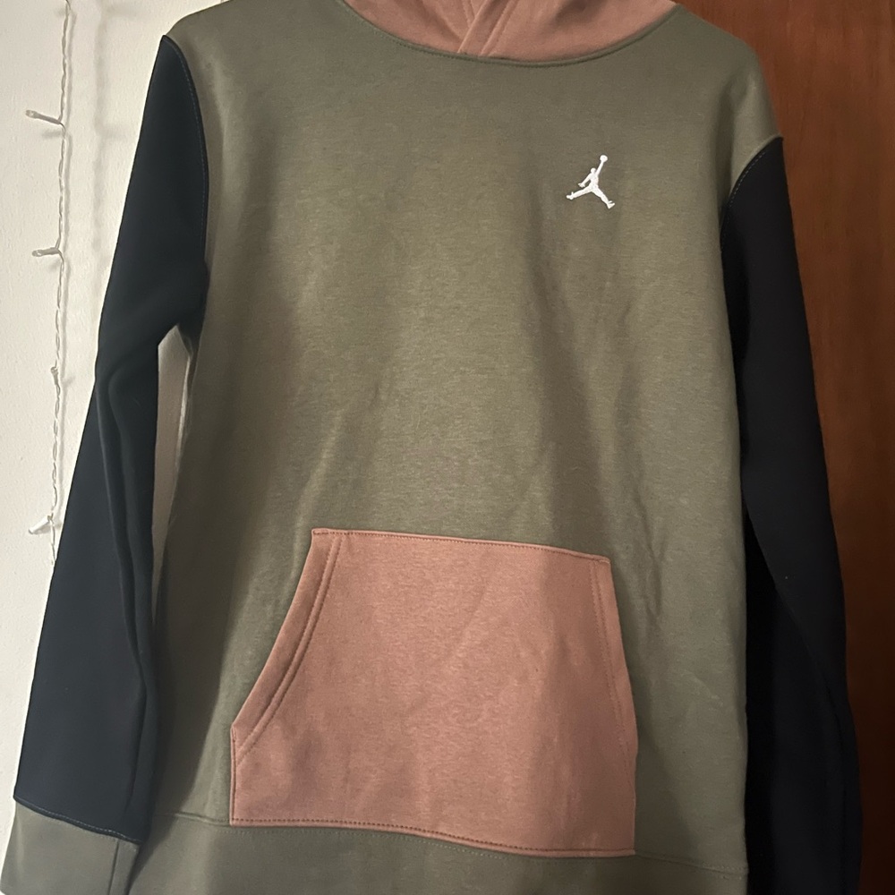 Jordan Youth XL Olive and Black Hoodie